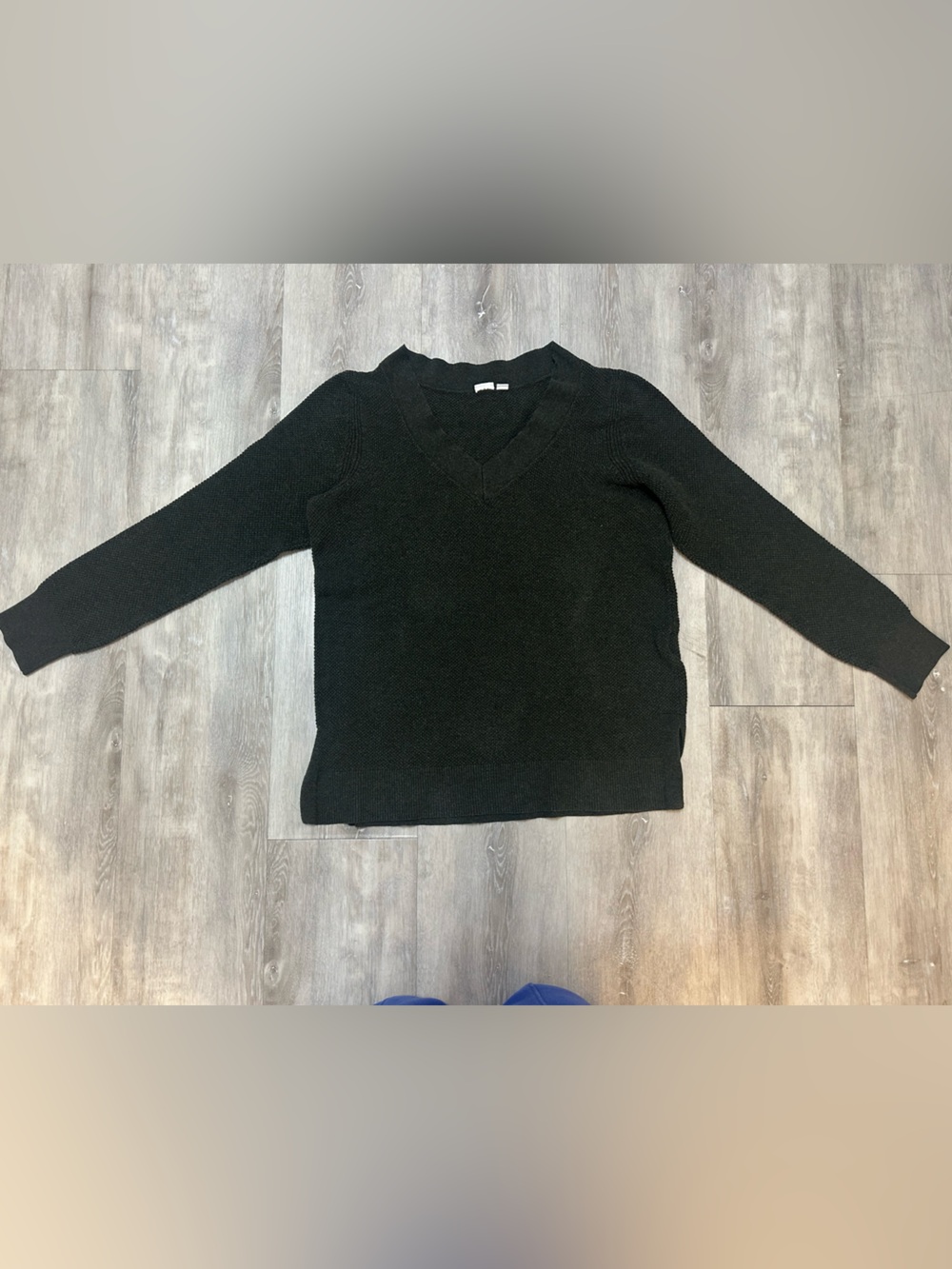 GAP Women’s Navy Green Long Sleeve, Medium